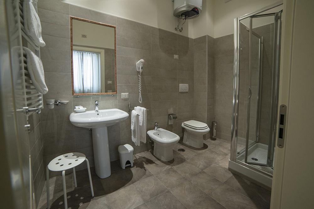 Palazzo Paciotti 2*